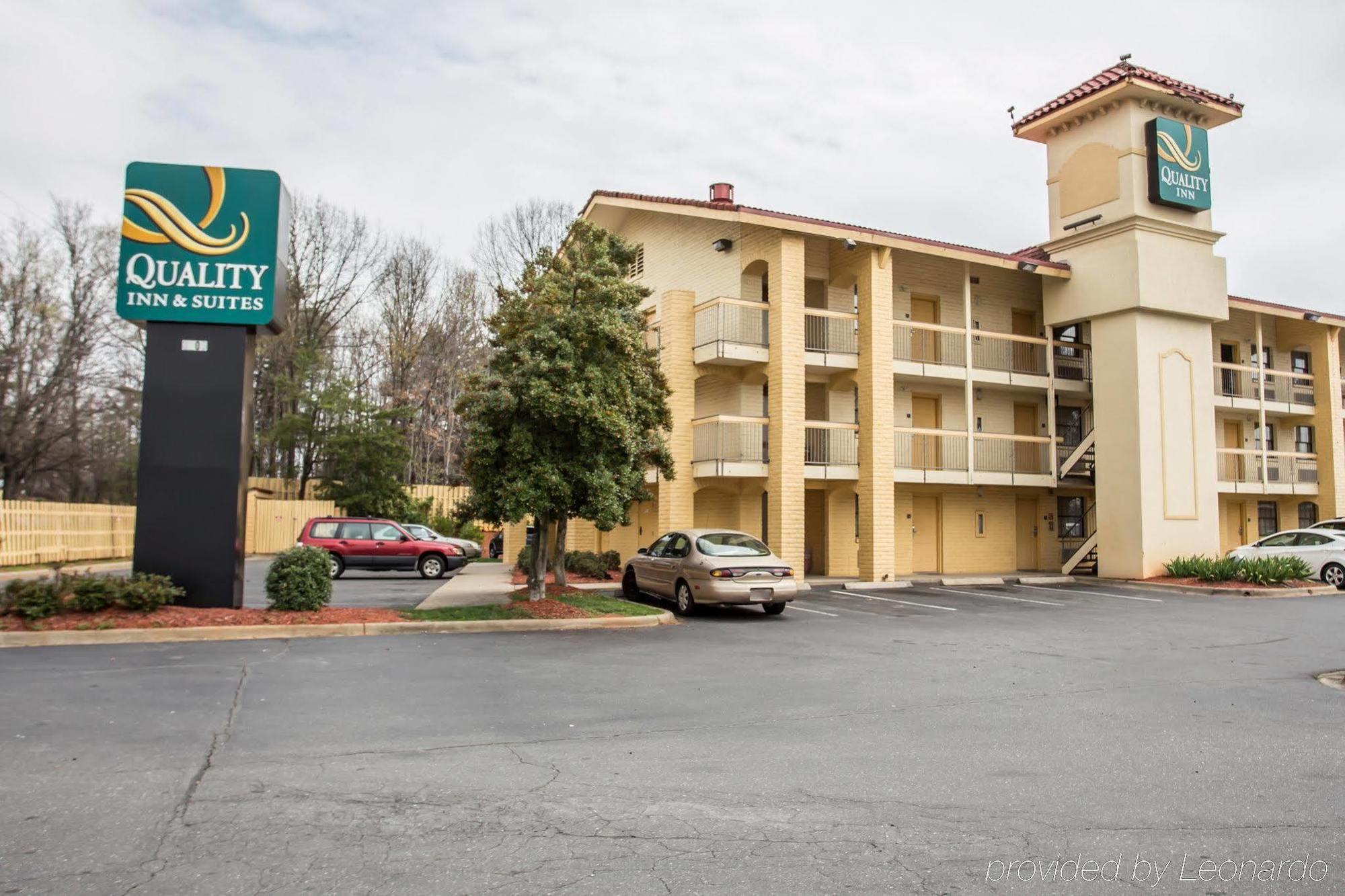 שרלוט Quality Inn & Suites Airport מראה חיצוני תמונה