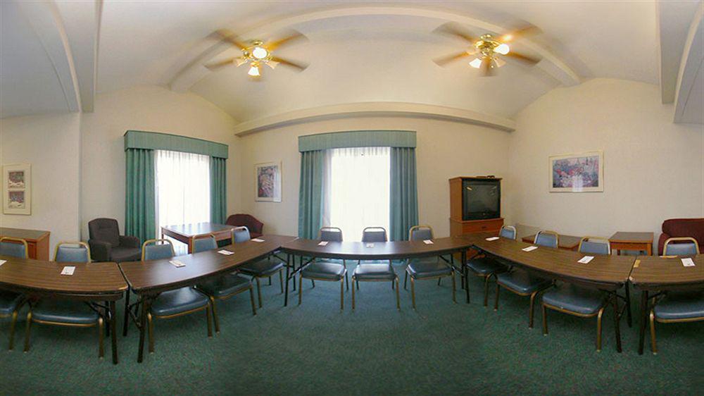 שרלוט Quality Inn & Suites Airport מתקנים תמונה
